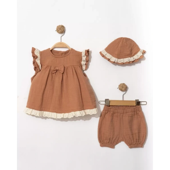 6/24 Ay Şapkalı Müslin Kumaş 3 Parça Bebek Takımı