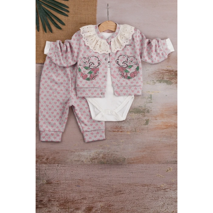 Brode İşlemeli Kalp Desenli 3lü Hırkalı Kız Bebek Takım