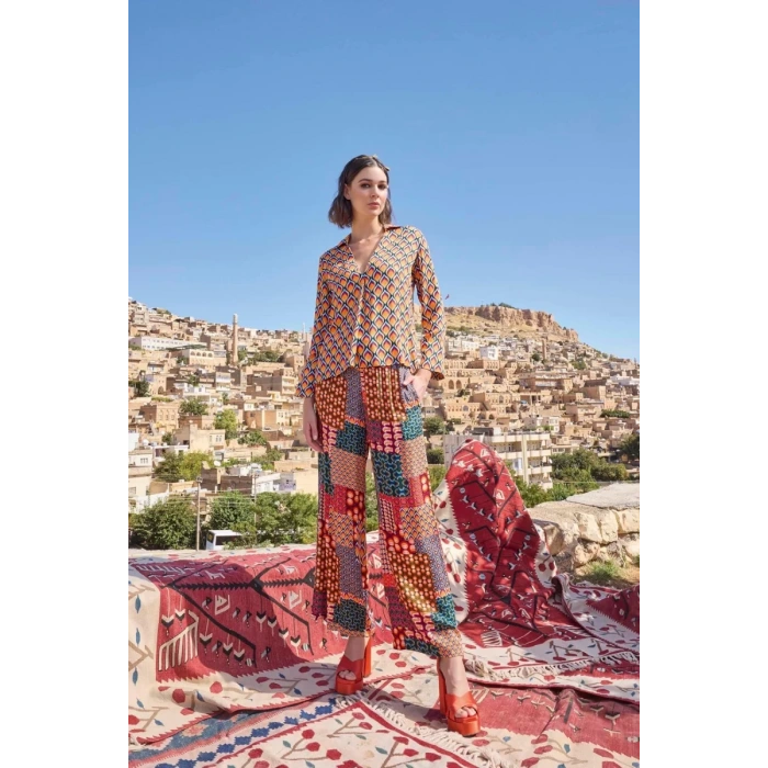 Etnik Desenli Saten Alt Üst Takım