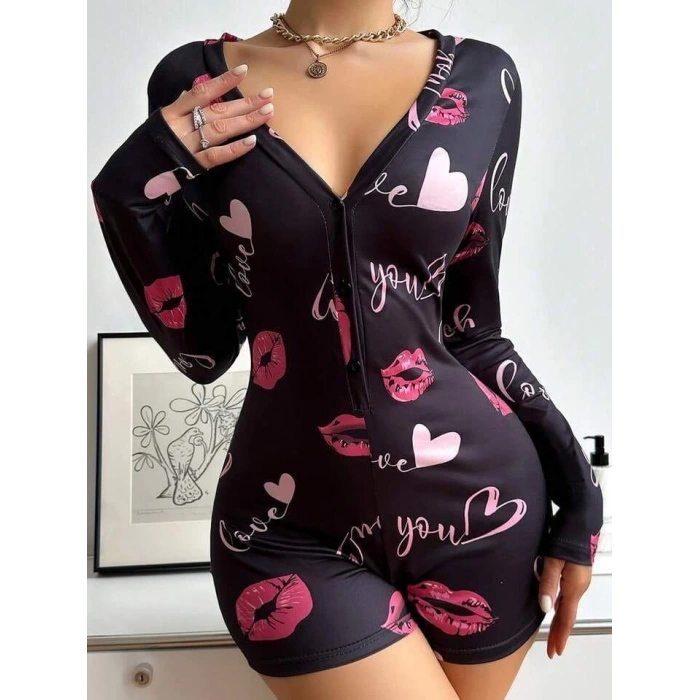 Pamuklu Kırmızı Kalp Desenli Düğmeli Uzun Kol Tulum Pijama