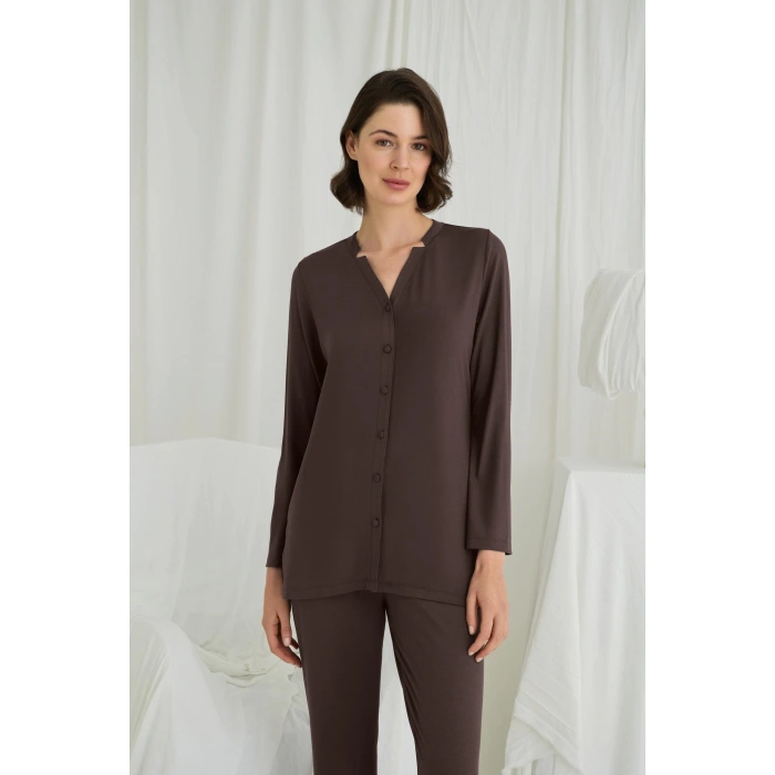 Uzun Kollu Boydan Düğmeli V Yaka Pijama Takımı