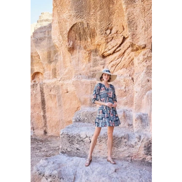 Etnik Desenli Truvakar Kollu V Yaka Elbise