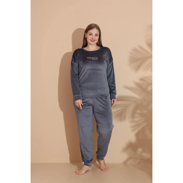 Estiva 25393 Uzun Kol Battal Kadife Pijama Takımı