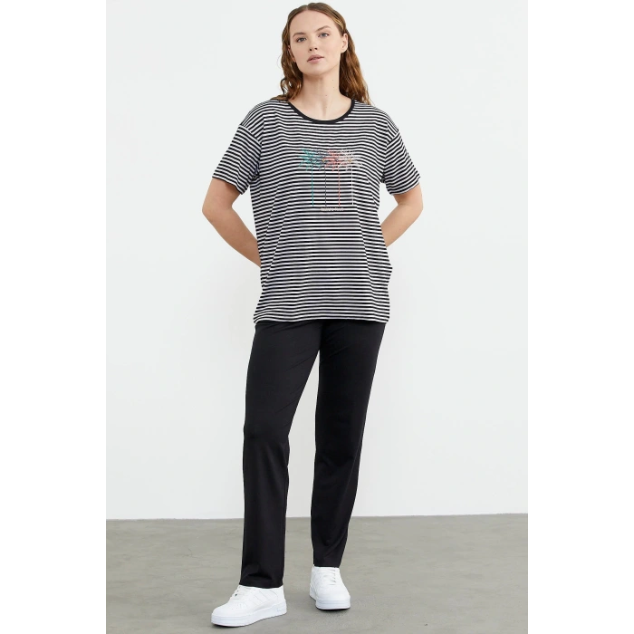 Sementa 76324 Sıfır Yaka Nakış Detaylı Çizgili Penye Takım