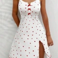 Kadın Beyaz Kırmızı Kalp Desenli Askılı  Elbise 5066