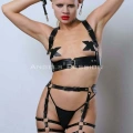 Kelepçeli Deri Fantezi Giyim, Deri Kadın İç Giyim, Bayan İç Giyim Deri Harness Set - Apft1016