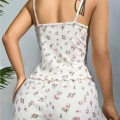 Pamuklu Beyaz Üstüne Çiçek Desen Fitilli Askılı Şortlu Pijama Takımı