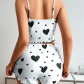 Pamuklu Beyaz Üstüne Siyah Kalp Desen Fitilli Askılı Şortlu Pijama Takımı