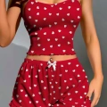 Pamuklu Kırmızı Üstüne Beyaz Kalp Desen Fitilli Askılı Şortlu Pijama Takımı