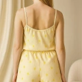 Sarı Üstüne Desenli Askılı Şortlu Pijama Takımı