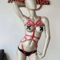 Vücudu Saran Kırmızı Deri Harness Fantazi Giyim
