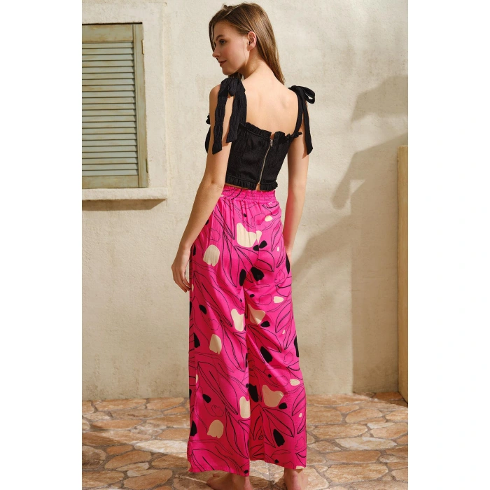 Kalın Askılı Viskon Çiçek Desenli Sırt Aksesuarlı Yazlık Dantel Detaylı Pijama Altı