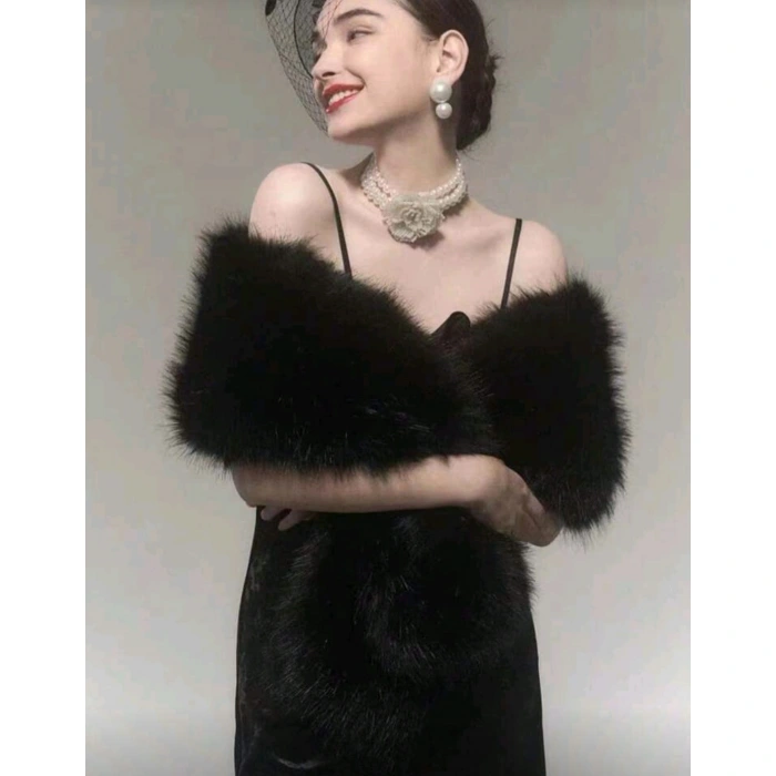 Kürk Orijinal Siyah Seksi Omuzluk Şık Kürk
