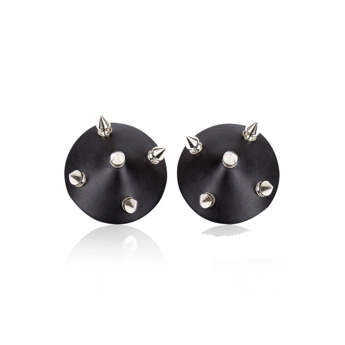 Siyah Çivili Deri Fantezi Göğüs Ucu Kapatıcı