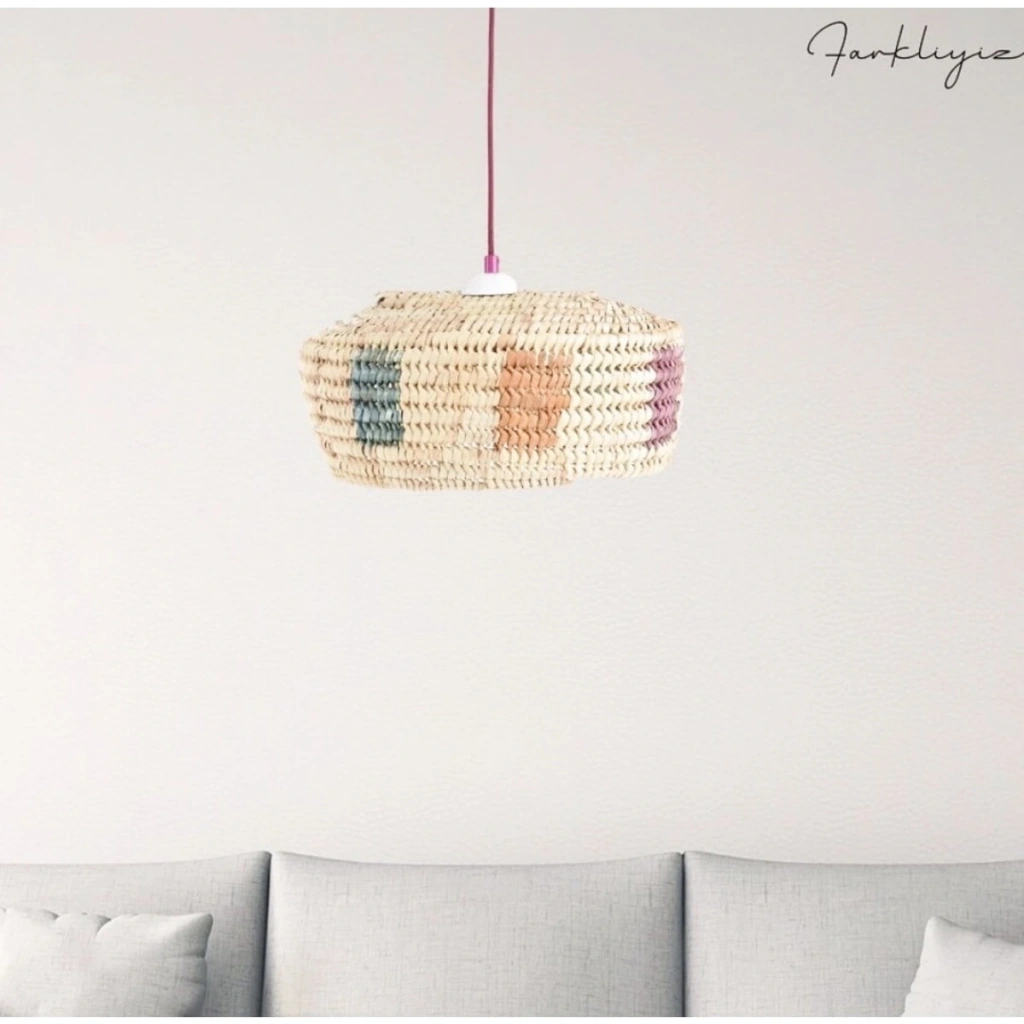 Renkli Detaylı Oval Tavan Aydınlatma