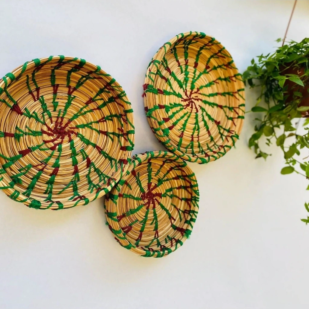 Bergenia Hasır Duvar Tabağı Seti_ Kırmızı-yeşil-kahverengi