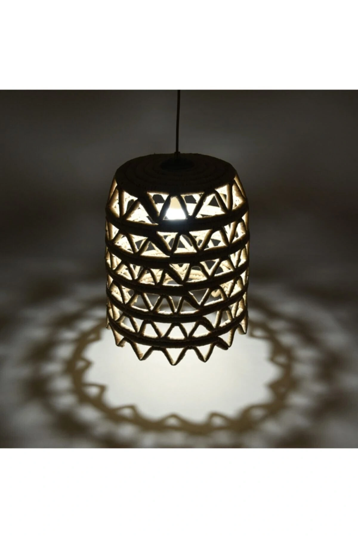 Capparis Hasır Tavan Aydınlatma