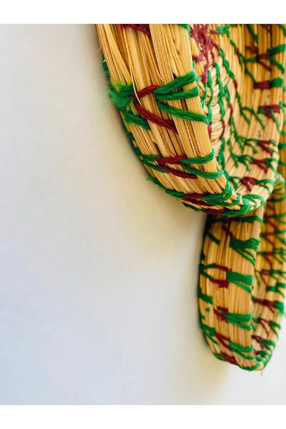 Bergenia Hasır Duvar Tabağı Seti_ Kırmızı-yeşil-kahverengi