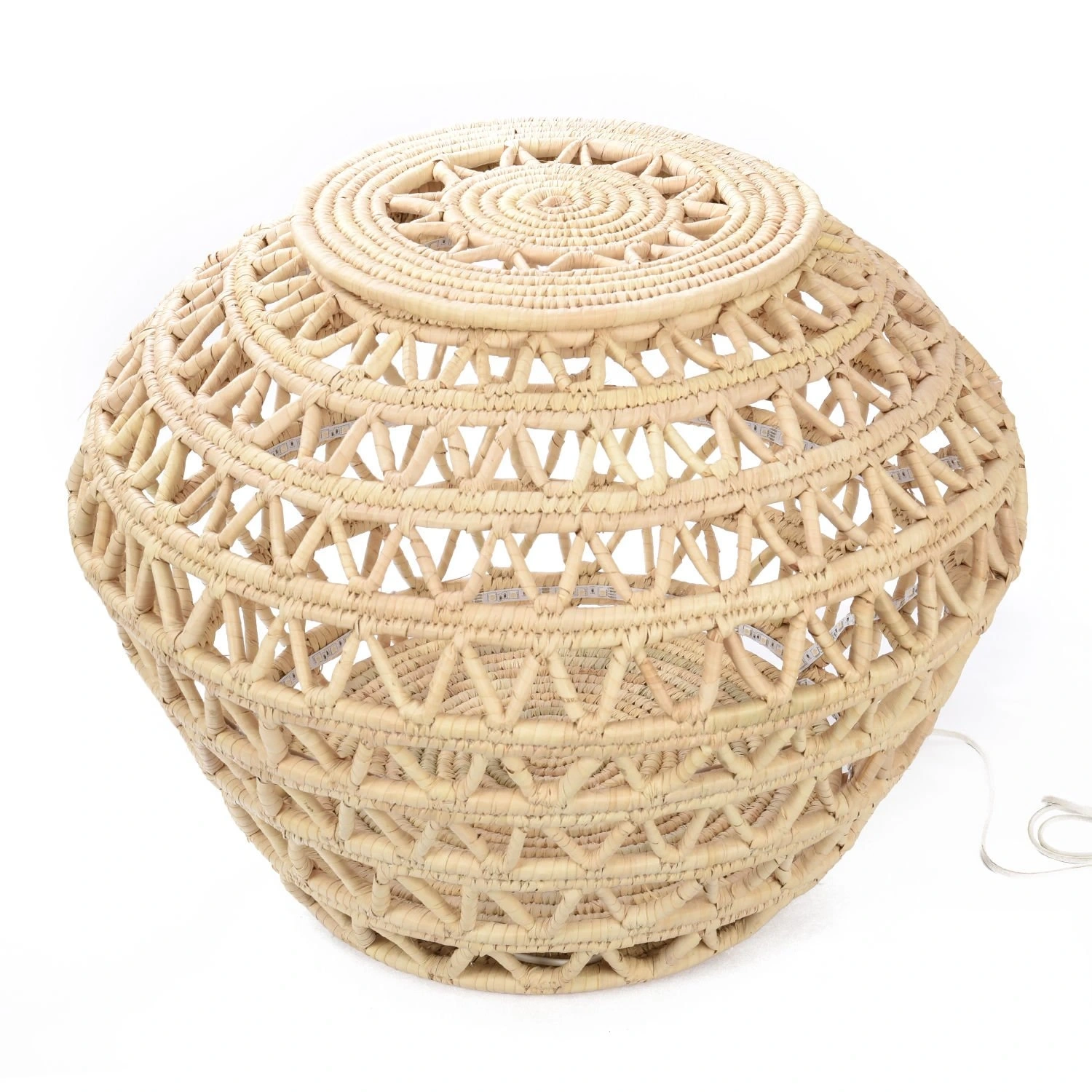 Capensis hasır Led sehpa