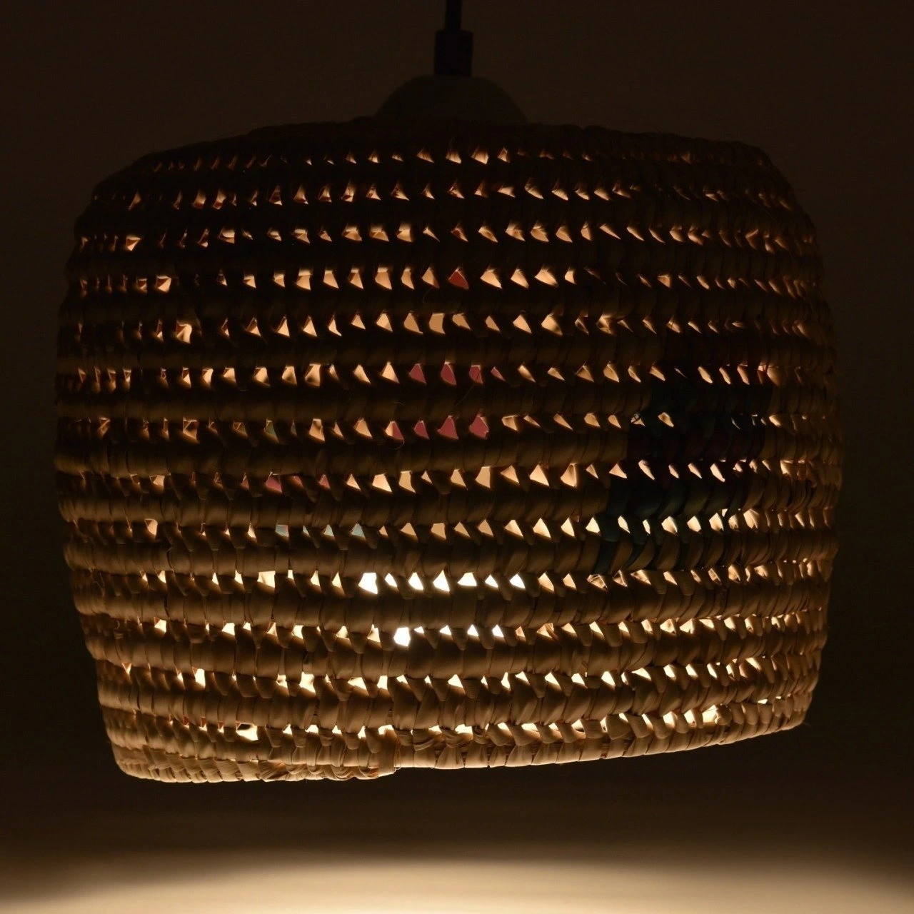 İpomea Hasır Tavan Aydınlatma