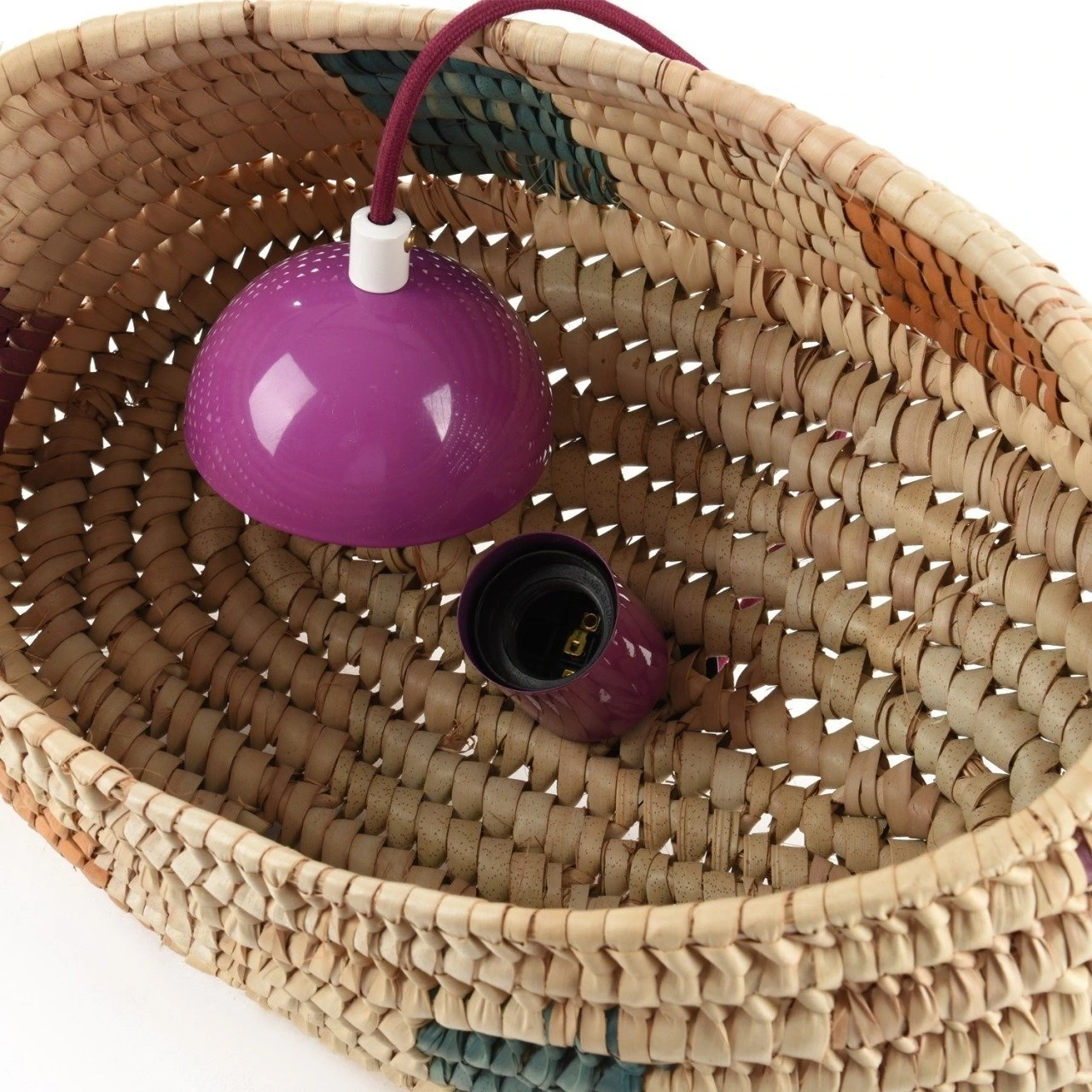 Kendi Hasır Tavan Aydınlatma