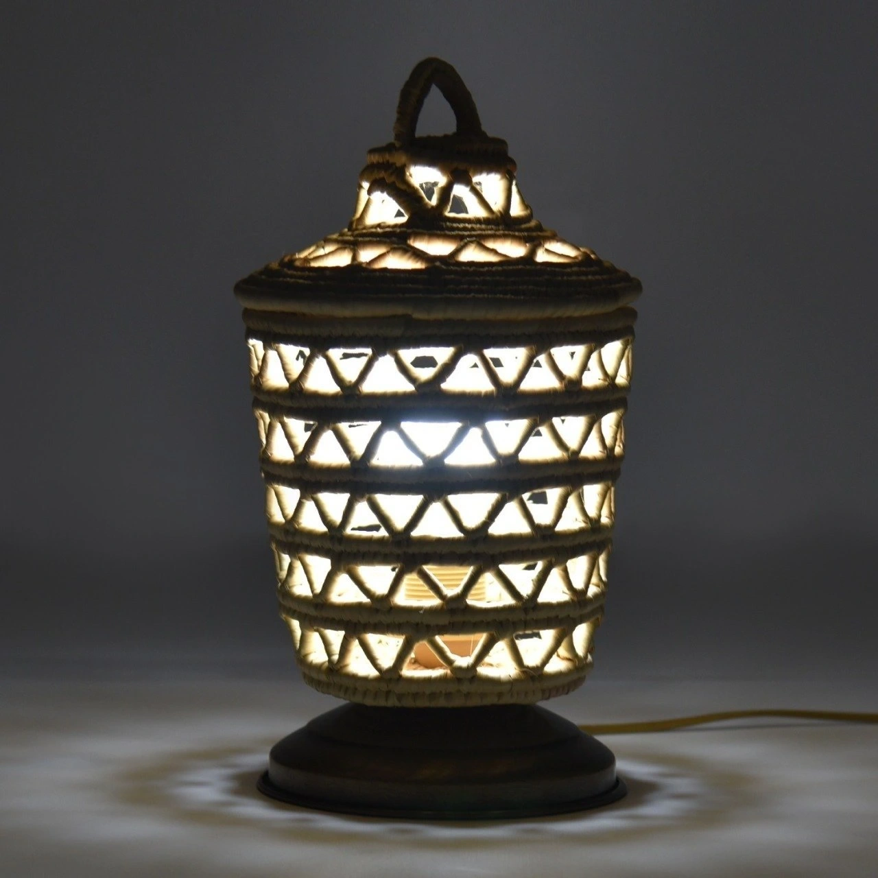 Teasel Hasır Masa Lambası