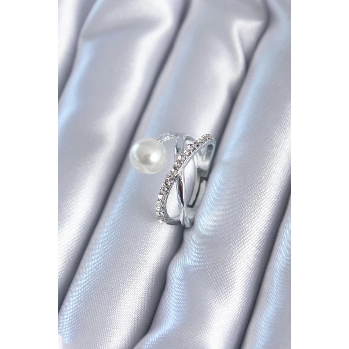 Gümüş Renk Zirkon Taşlı İncili Kadın Yüzük