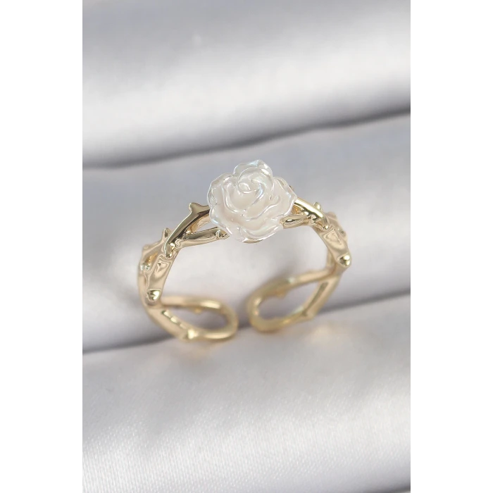 Pirinç Gold Renk Beyaz Gül Model Ayarlanabilir Kadın Yüzük