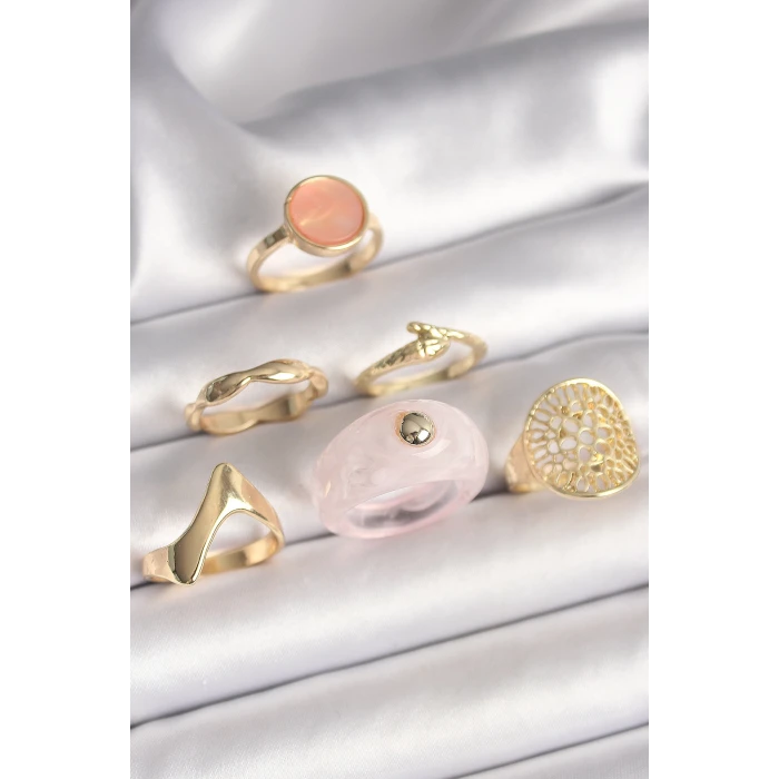 Pirinç Gold Renk Pembe Plastik Yüzük Model Daire Pembe Mine Yılan Detay 6Lı Kadın Yüzük Seti