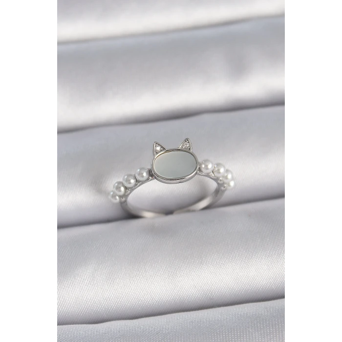 Pirinç Gümüş Renk Ayarlanabilir Beyaz Mineli Kedi Model İnci Detay Kadın Yüzük