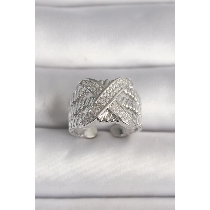 Pirinç Gümüş Renk Ayarlanabilir Zirkon Taşlı X Model Kadın Yüzük