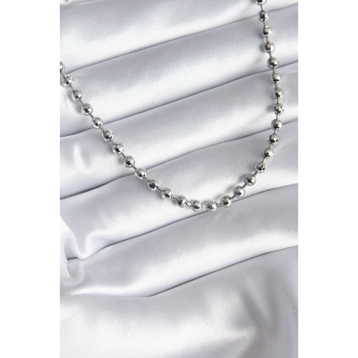 Pirinç Gümüş Renk Topçuk Detay Kadın Kolye