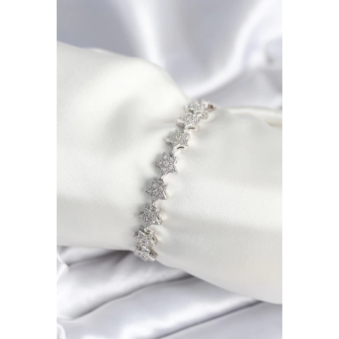 Pirinç Gümüş Renk Yıldız Model Kadın Bileklik