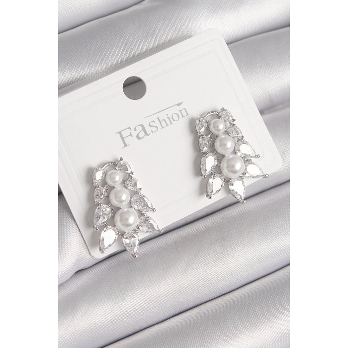 Pirinç Gümüş Renk Zirkon Taşlı Yaprak Model İnci Detay Kadın Küpe