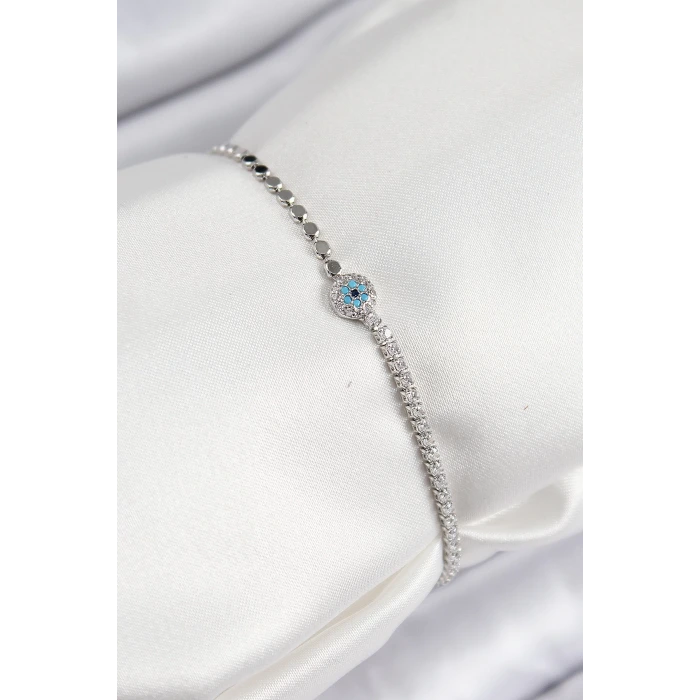 Pirinç Zirkon Taşlı Nazar Model Ezme Zincir Gümüş Renk Kadın Bileklik