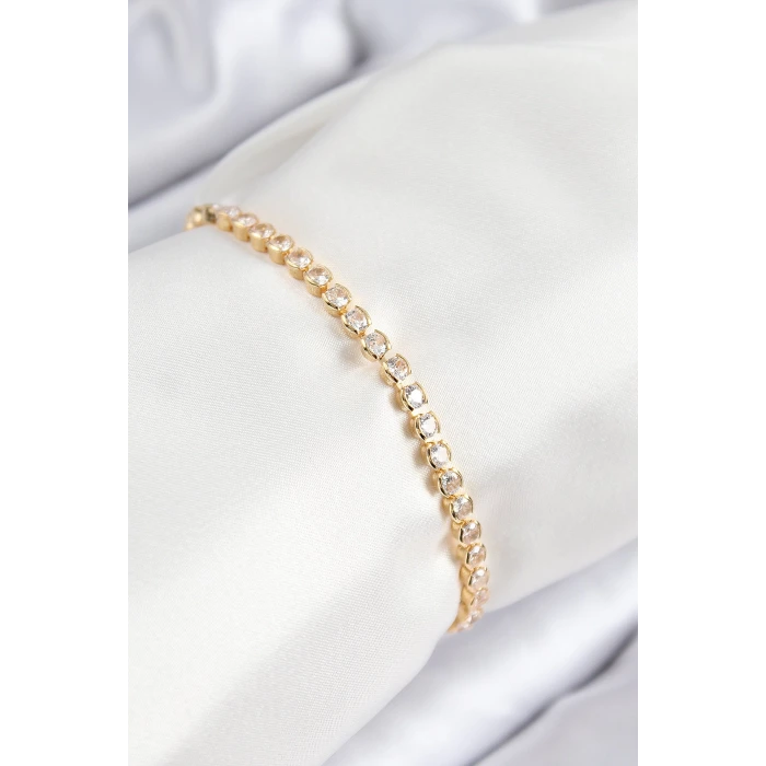 Pirinç Zirkon Taşlı Sıralı Model Gold Renk Asansörlü Kadın Bileklik