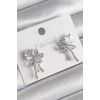 Pirinç Gümüş Renk Zirkon Taşlı Kurdele Model Kadın Küpe