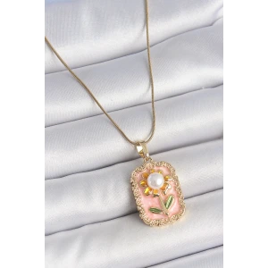 316L Çelik Gold Renk Zincir Pembe Mineli İncli Papatya Model Portre Model Kadın Kolye