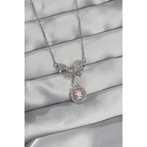 316L Çelik Gümüş Renk Fiyonk Detay Pembe Zirkon Taşlı Tektaş Kolye