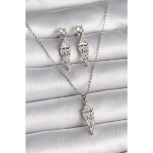 316L Çelik Gümüş Renk Zincir Sallantı Zirkon Taş Model Kadın Kolye Küpe Seti