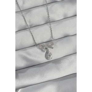 316L Çelik Gümüş Renk Zirkon Taşlı Fiyonk Detay Damla Kolye