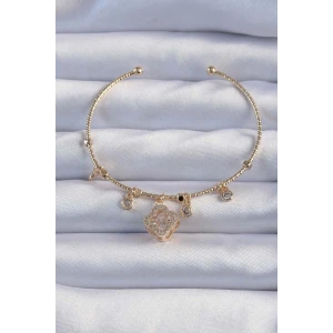 Pirinç Altın Renk Zirkon Taşlı Yonca Model Charm Bileklik