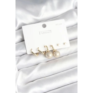 Pirinç Gold Renk İnci Detaylı 925 Gümüş Çivili Kadın Küpe Seti