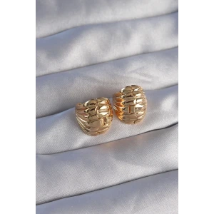 Pirinç Gold Renk Tırtıklı Minimal Bombeli Tasarım Küpe