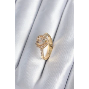 Pirinç Gold Renk Zirkon Taşlı Kalp Charm Model Kadın Yüzük
