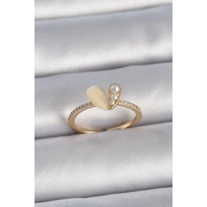 Pirinç Gümüş Renk Ayarlanabilir Zirkon Taşlı Beyaz Mineli Kalp Model Kadın Yüzük