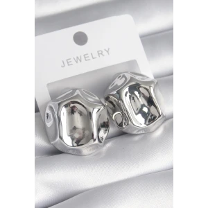 Pirinç Gümüş Renk İşlemeli Top Model Kadın Küpe