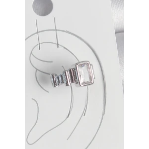 Pirinç Gümüş Renk Kare Zirkon Taşlı Kadın Kıkırdak Model Küpe