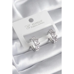 Pirinç Gümüş Renk Kare Zirkon Taşlı Kadın Küpe