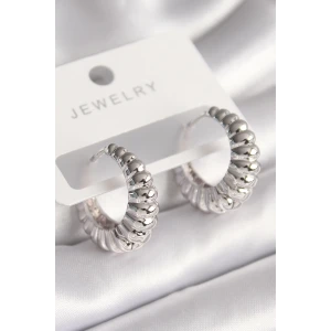 Pirinç Gümüş Renk Sarmal Halka Model Kadın Küpe